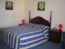 Hideaway Motor Inn - Accommodation Cairns 1