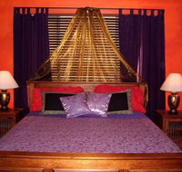 Golden Hearth Cottages - Accommodation Cairns