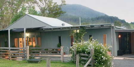 Barrington Village Retreat - Accommodation Cairns 3