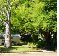 Town Caravan Park - Accommodation Cairns