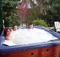 Falls Retreat Bed And Breakfast - Accommodation Cairns