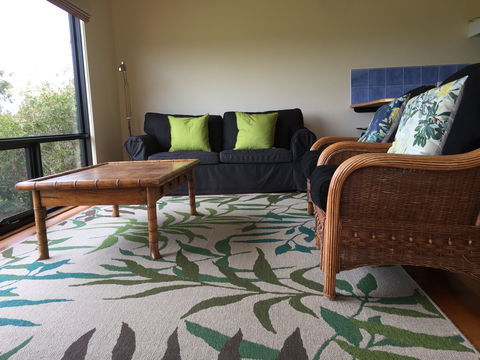 Black Cockatoo Cottages - Accommodation Cairns 0