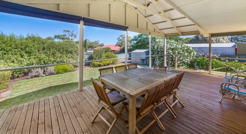 Carrawaves - Accommodation Cairns 1