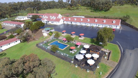 Clare Valley Motel - Accommodation Cairns 1