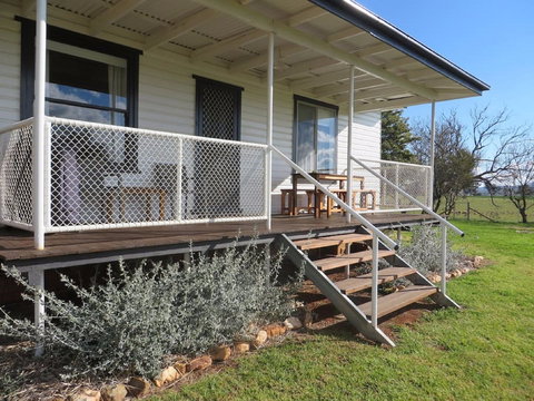 Killcare Cottage - Accommodation Cairns 0