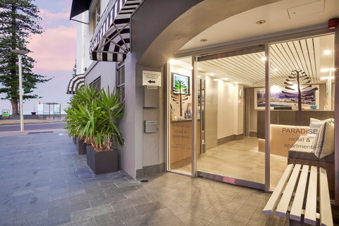 Manly Paradise Beachfront Motel And Apartments - Accommodation Cairns 0