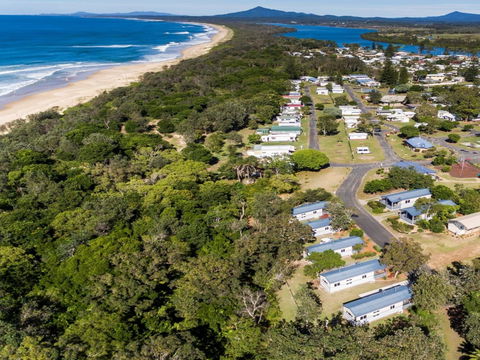 Reflections Holiday Parks Mylestom - Accommodation Cairns 0