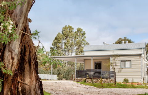 Ruciochs B & B - Accommodation Cairns 0