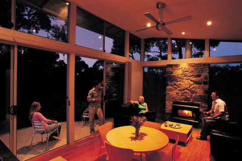 Southern Ocean Retreats - Ridgetop Retreats - Accommodation Cairns 1