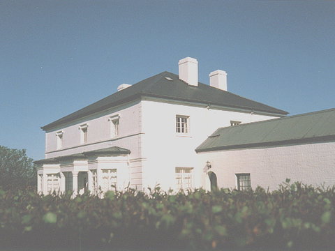 The Grove - Accommodation Cairns 2