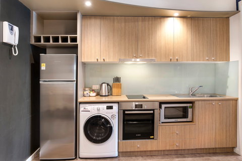 350 Sur La Plage At The Waves - Accommodation Cairns 2