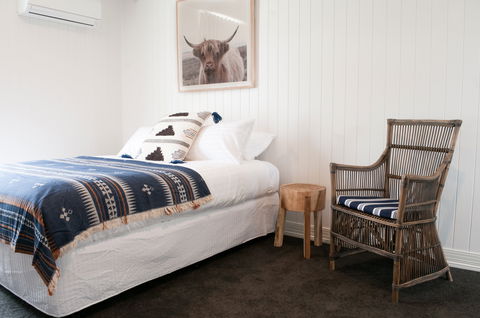 Anchor Geelong - Accommodation Cairns 0