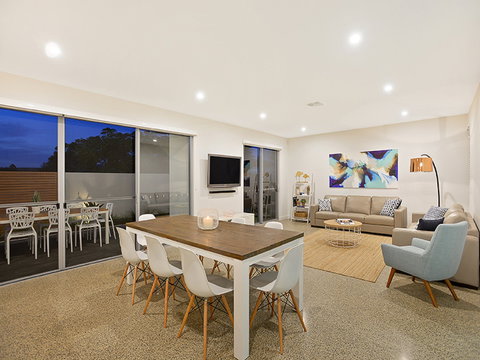 Atlantis - Accommodation Cairns 2