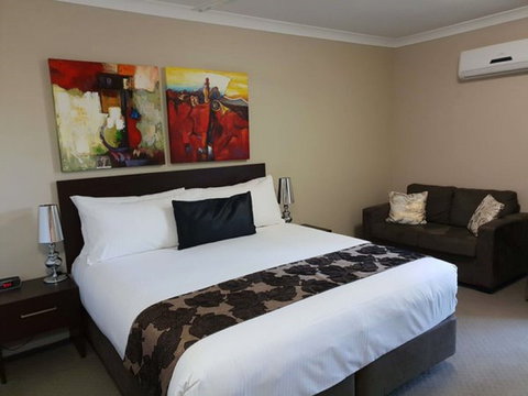 Best Western Kimba Lodge Motel - Accommodation Cairns 0