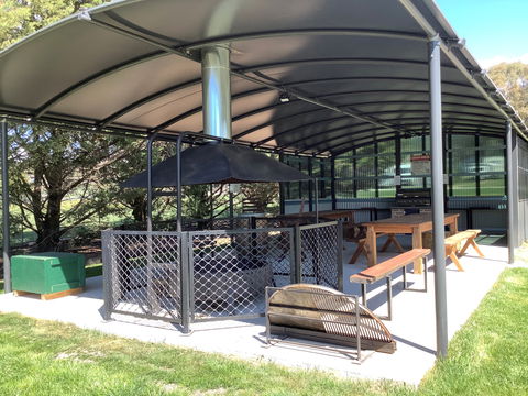 Blayney And Villages Tourist Park - Accommodation Cairns 0