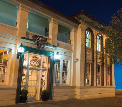 Hotel Warrnambool - Accommodation Cairns 1