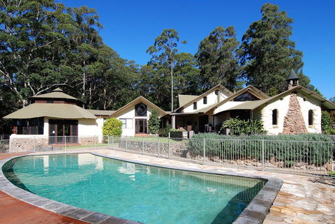 Indooroopilly - Accommodation Cairns 0
