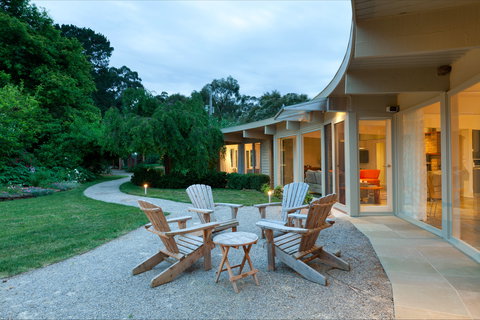 Lonsdale Park On The Yarra - Accommodation Cairns 1