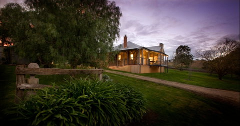 Longview Vineyard Accommodation - Accommodation Cairns 0