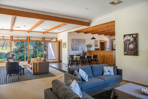 McLaren Vale Getaways - Accommodation Cairns 1