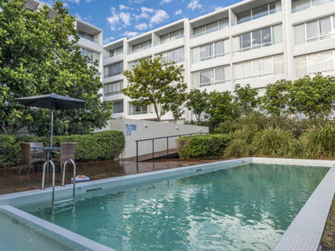 Oaks Nelson Bay Lure Suites - Accommodation Cairns 1