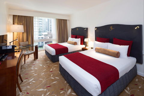 Royal On The Park Hotel And Suites - Accommodation Cairns 2