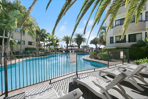 Sandcastles On Broadwater - Accommodation Cairns 1