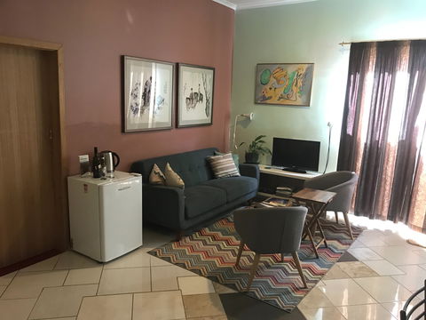Skywatch Observatory Domestays - Accommodation Cairns 0