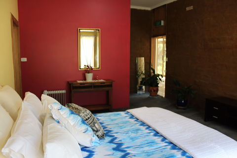 Skywatch Observatory Domestays - Accommodation Cairns 1