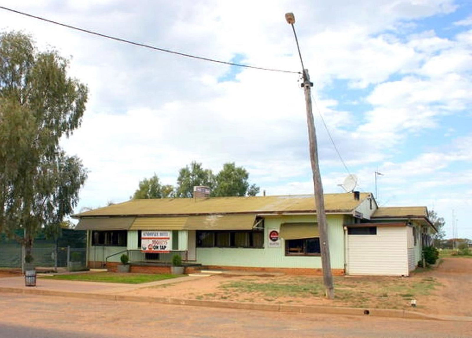 Quambone NSW Accommodation Cairns