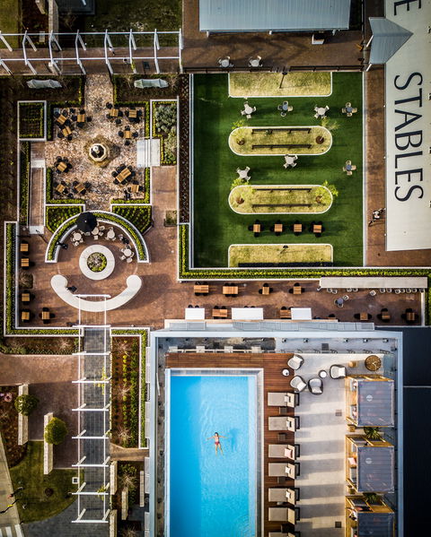 The William Inglis Hotel - Accommodation Cairns 0