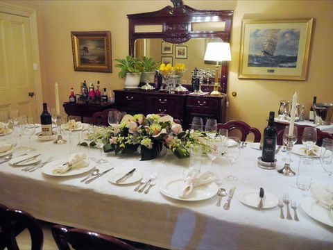 The Lodge Country House - Accommodation Cairns 2