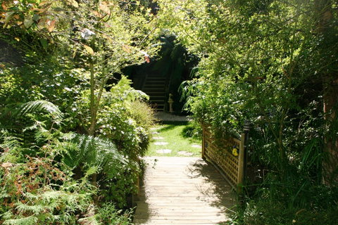 Aldgate Lodge Bed & Breakfast - Accommodation Cairns 2