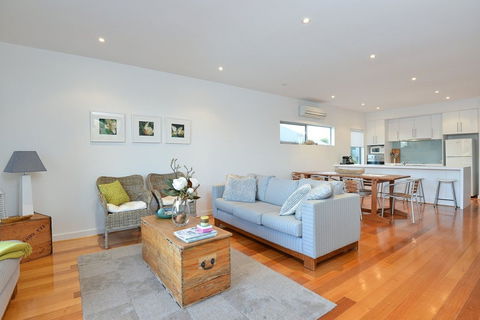 Alexander By The Sea - Accommodation Cairns 1