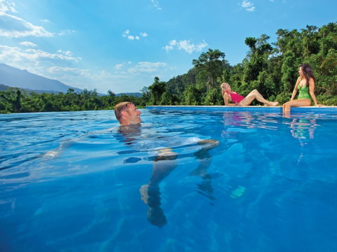 Bali Hai Holiday Accommodation And Location Venue - Accommodation Cairns 2