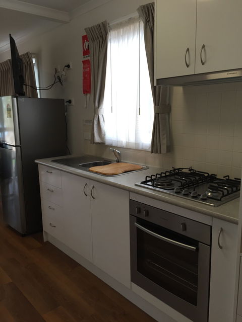 BIG4 Loxton Riverfront Holiday Park - Accommodation Cairns 2