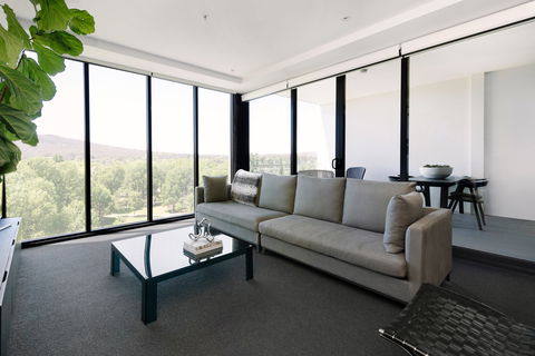 Birch Apartments - Accommodation Cairns 2