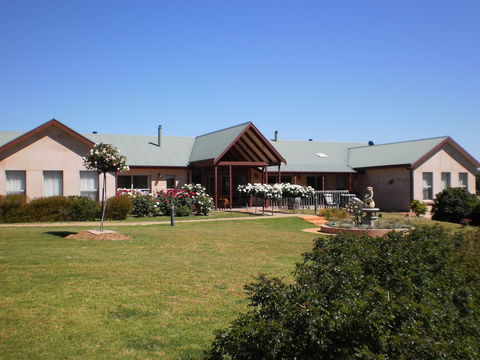 BYO Horse/Bike/Wine - Accommodation Cairns 0