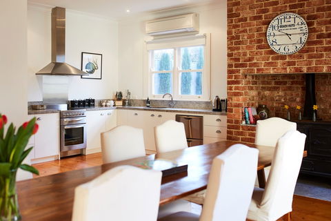 Clydesville Queenscliff - Accommodation Cairns 1