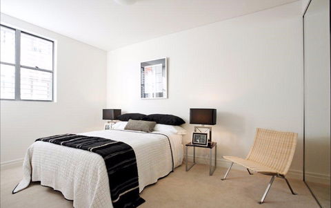 Executive Two Bedroom Unit Crows Nest - Accommodation Cairns 0