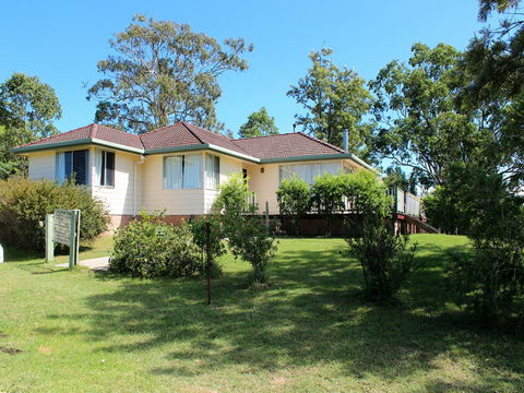 Horseshoe House - Accommodation Cairns 0