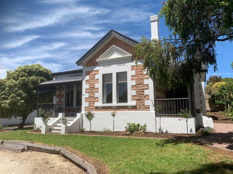 Karno House Mount Gambier - Local Heritage Listed - Accommodation Cairns 0