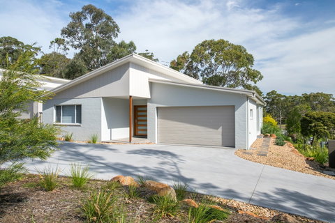 Melt Away Stress - Accommodation Cairns 0