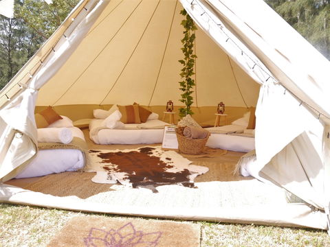 Noonaweena - Accommodation Cairns 1