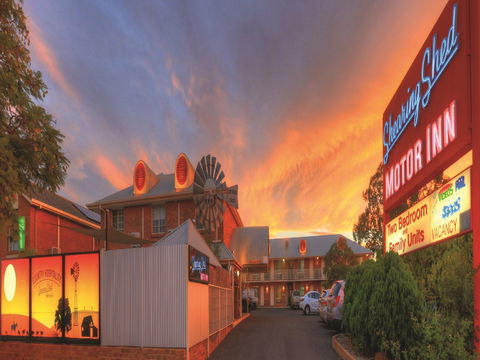 Shearing Shed Motor Inn - Open - Accommodation Cairns 1