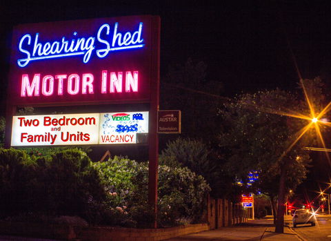 Shearing Shed Motor Inn - Open - Accommodation Cairns 2