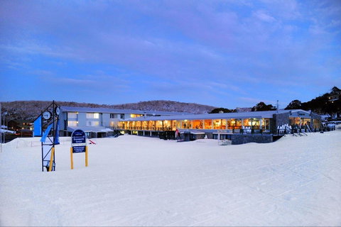 Smiggins Hotel - Accommodation Cairns 1