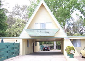 Millers Cottage Motel - Accommodation Cairns 1