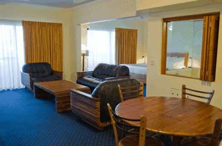 Kacys Bargara Beach Motel - Accommodation Cairns 3