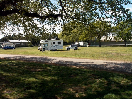 Sale Showground Caravan And Motorhome Park - Accommodation Cairns 0